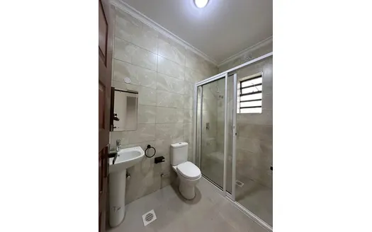 Five bedrooms for Rent in Nairobi