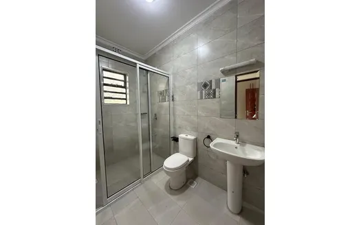 Five bedrooms for Rent in Nairobi