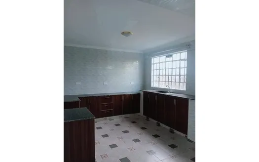 Five bedrooms for Rent in Nakuru