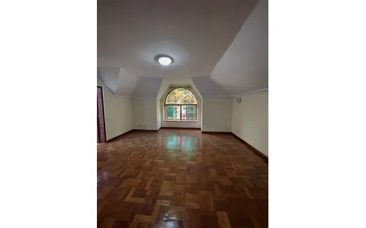 Five bedrooms for Rent in Nairobi