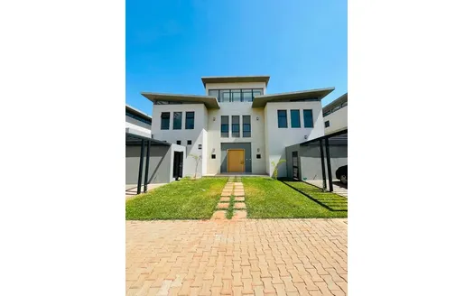 Five bedrooms for Rent in Nairobi