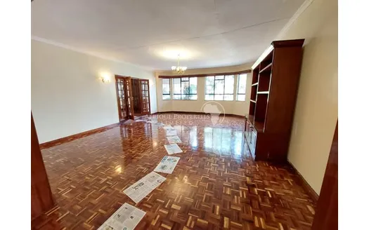 Five bedrooms for Rentals in 
