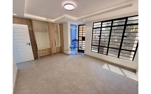 Five bedrooms for Rent in Rungiri