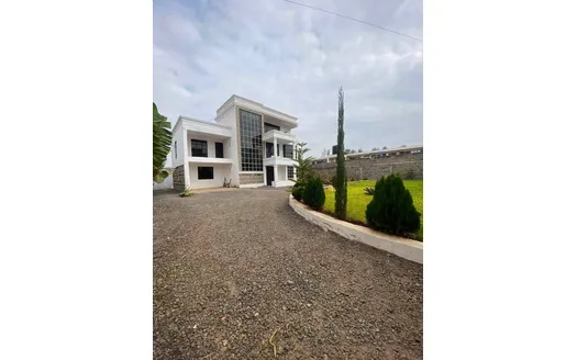 Five bedrooms for Rentals in Nairobi