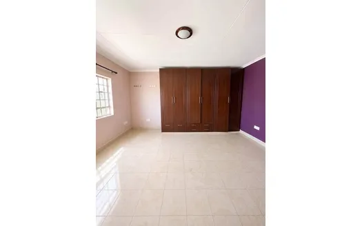 Five bedrooms for Rent in Nairobi