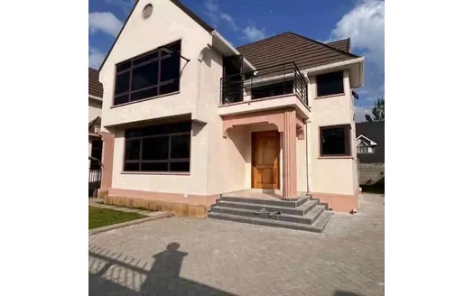 Five bedrooms for Sale in Nairobi
