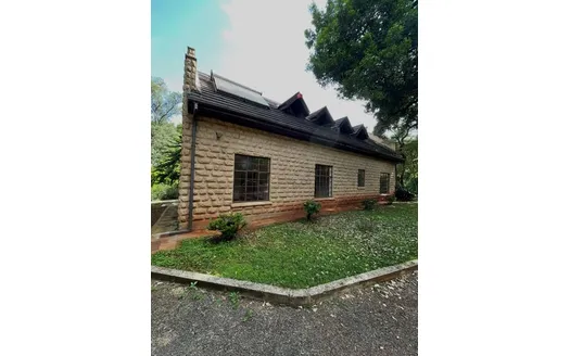 Five bedrooms for Sale in Nairobi