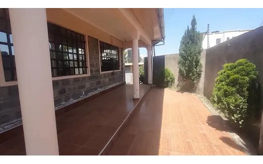 Four bedrooms for Rent in Nakuru