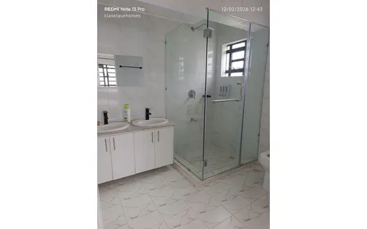 Four bedrooms for Rent in Nakuru