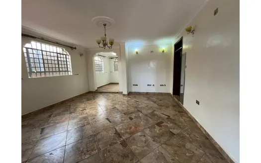 Four bedrooms for Rent in Kenyatta Road