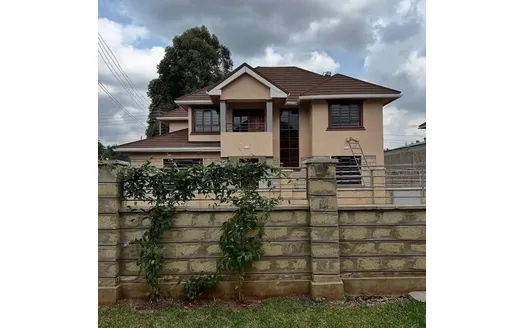 Four bedrooms for Rent in Kamangu Area