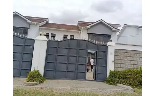Four bedrooms for Rentals in Kitengela