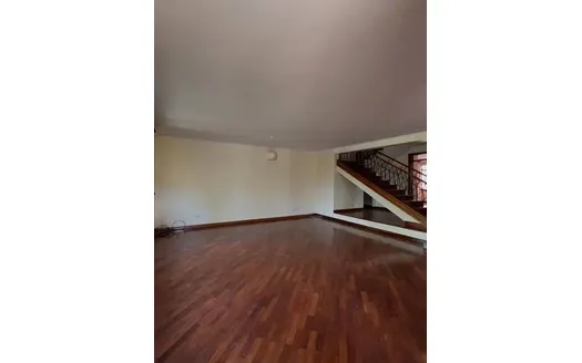 Four bedrooms for Rentals in Nairobi
