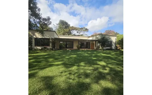 Four bedrooms for Rentals in 