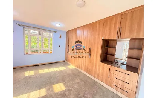 Four bedrooms for Rent in Gitaru