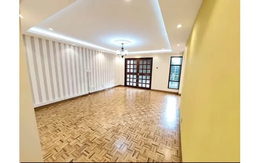 Four bedrooms for Rentals in Nairobi