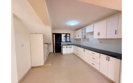 Four bedrooms for Sale in 
