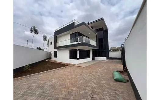 Four bedrooms for Sale in Ruiru