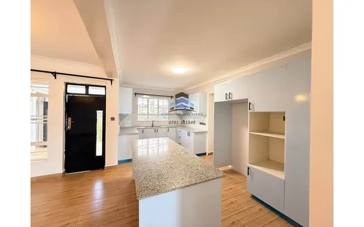 Four bedrooms for Sale in 