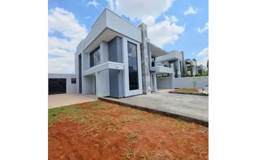 Four bedrooms for Sale in 