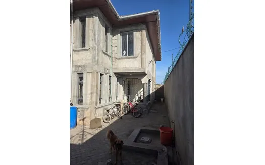 Four bedrooms for Sale in Kamulu