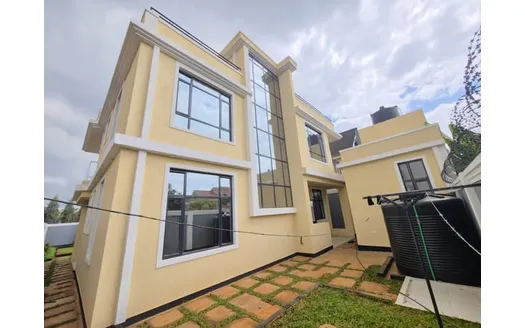 Four bedrooms for Sale in Ruiru