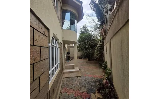 Four bedrooms for Sale in Ruiru