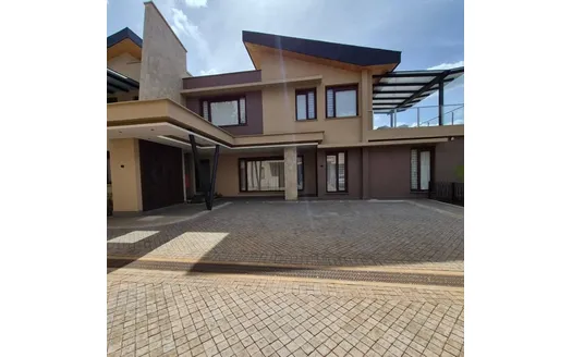 Four bedrooms for Sale in Nairobi