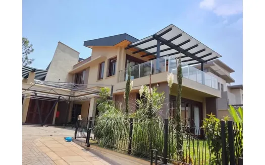 Four bedrooms for Sale in Nairobi
