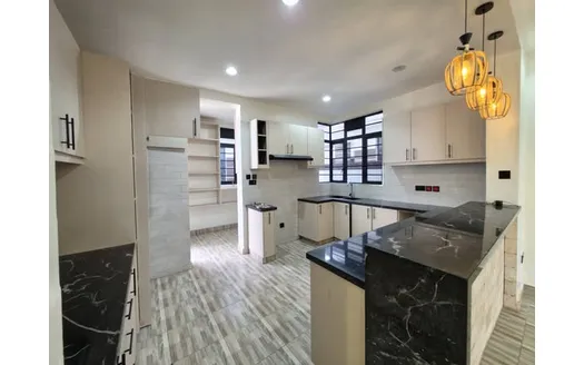 Four bedrooms for Sale in Ruiru