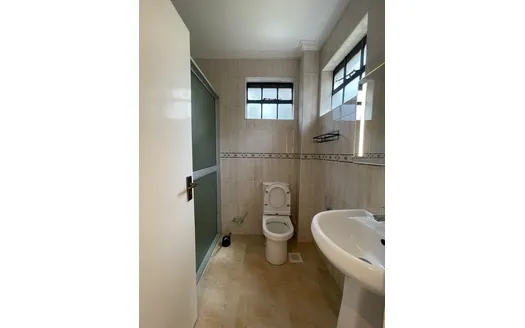 Four bedrooms for Sale in Nairobi