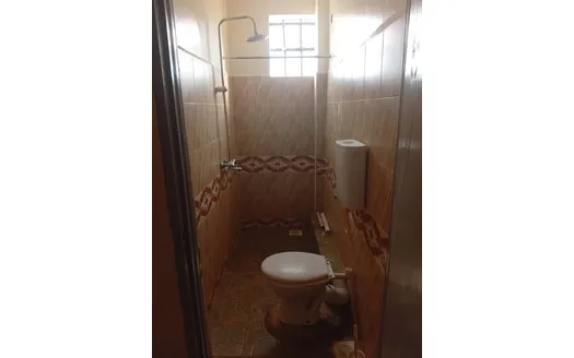 One bedroom for Rent in Gitaru