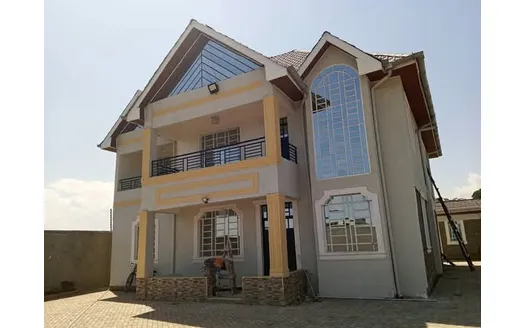 Five bedrooms for Sale in Nakuru