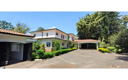 Seven bedrooms for Rent in Nairobi