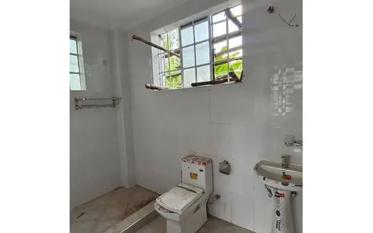 Six bedrooms for Rentals in Nairobi