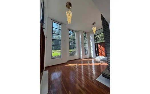 Six bedrooms for Sale in Nairobi