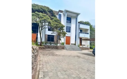 Six bedrooms for Sale in Nairobi