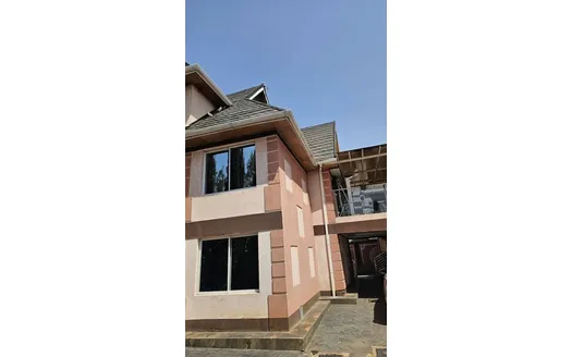 Six bedrooms for Sale in Nairobi
