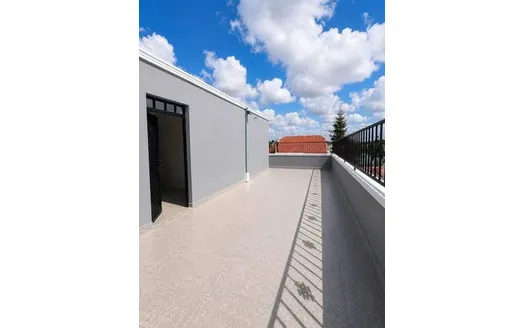 Six bedrooms for Sale in Nairobi