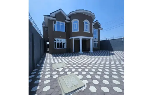 Six bedrooms for Rentals in Nairobi