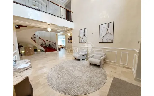 Six bedrooms for Rentals in Nairobi