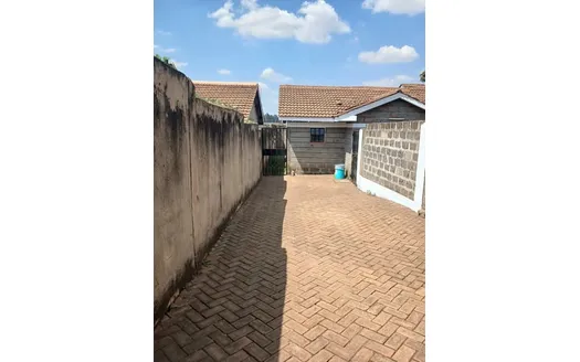 Three bedrooms for Rent in Thika