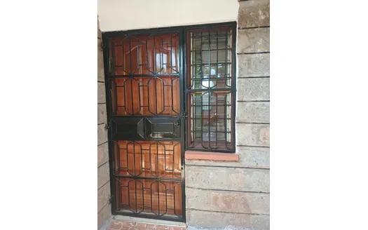 Three bedrooms for Rent in Thika