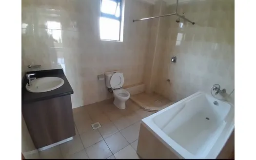 Three bedrooms for Rent in Nairobi