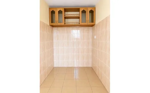 Three bedrooms for Rentals in shooters