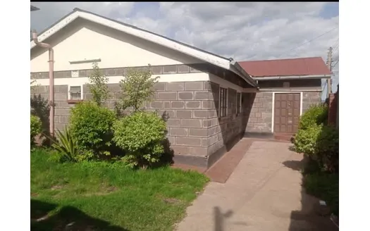Three bedrooms for Rentals in Nakuru