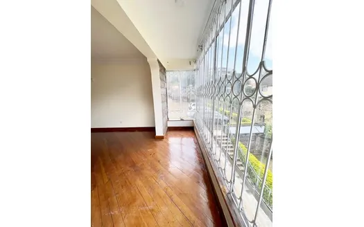 Three bedrooms for Rent in Nairobi