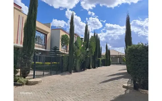 Three bedrooms for Rentals in Kitengela