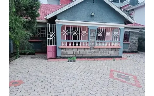 Three bedrooms for Rentals in Nakuru