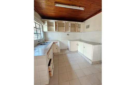 Three bedrooms for Rent in Nairobi